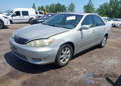 2005 Toyota Camry Xle из США, поврежденный, VIN 4T1BE30K75U059636
